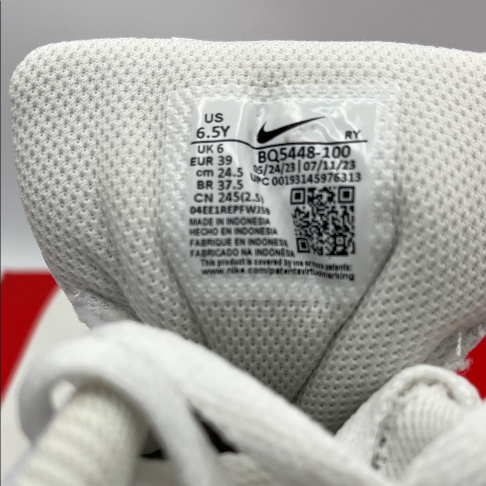 ✨NIKE COURT BOROUGH LOW RECRAFT BIG KIDS✨ White Low-Top Sneakers - Picture 3 of 8